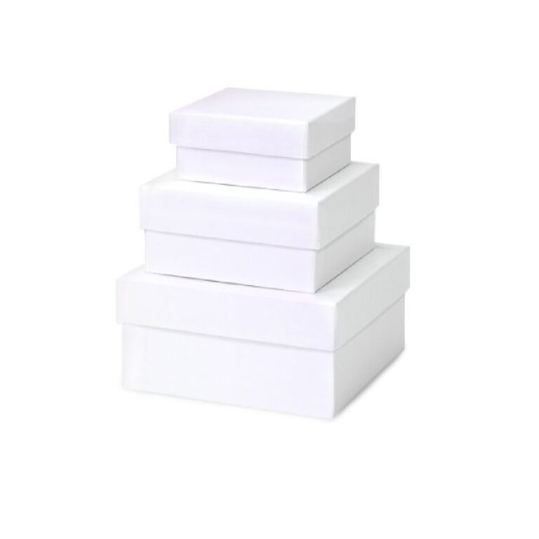 4x4x2 WHITE GIFT BOX (100) Nassau Paper Company Ltd.